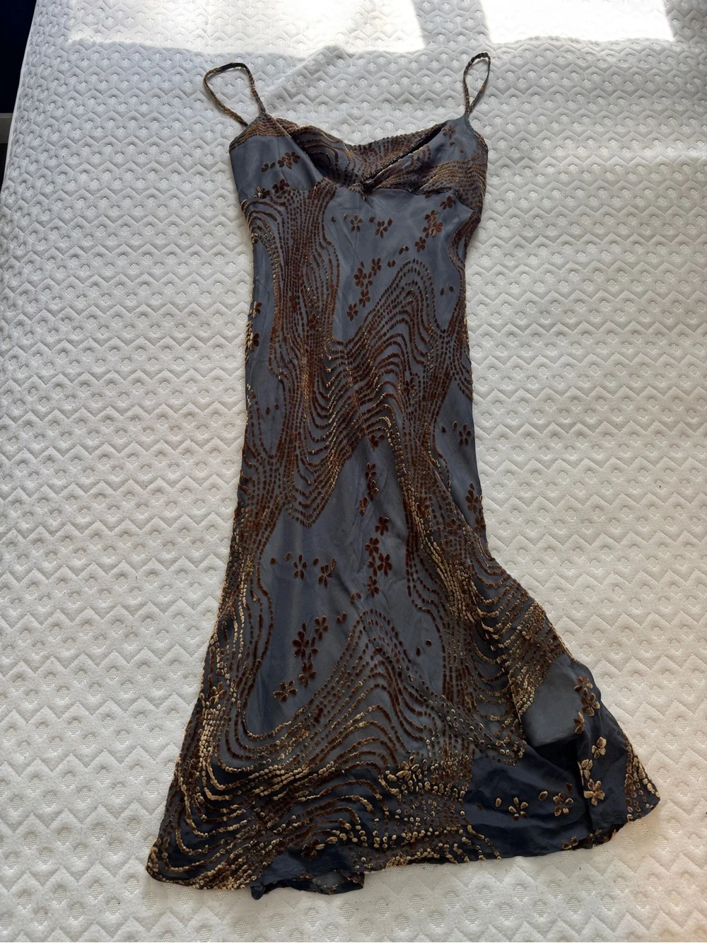 Vintage 90s ‘Events Australia’ Velvet Devoré Slip Dress - Picture 7 of 9